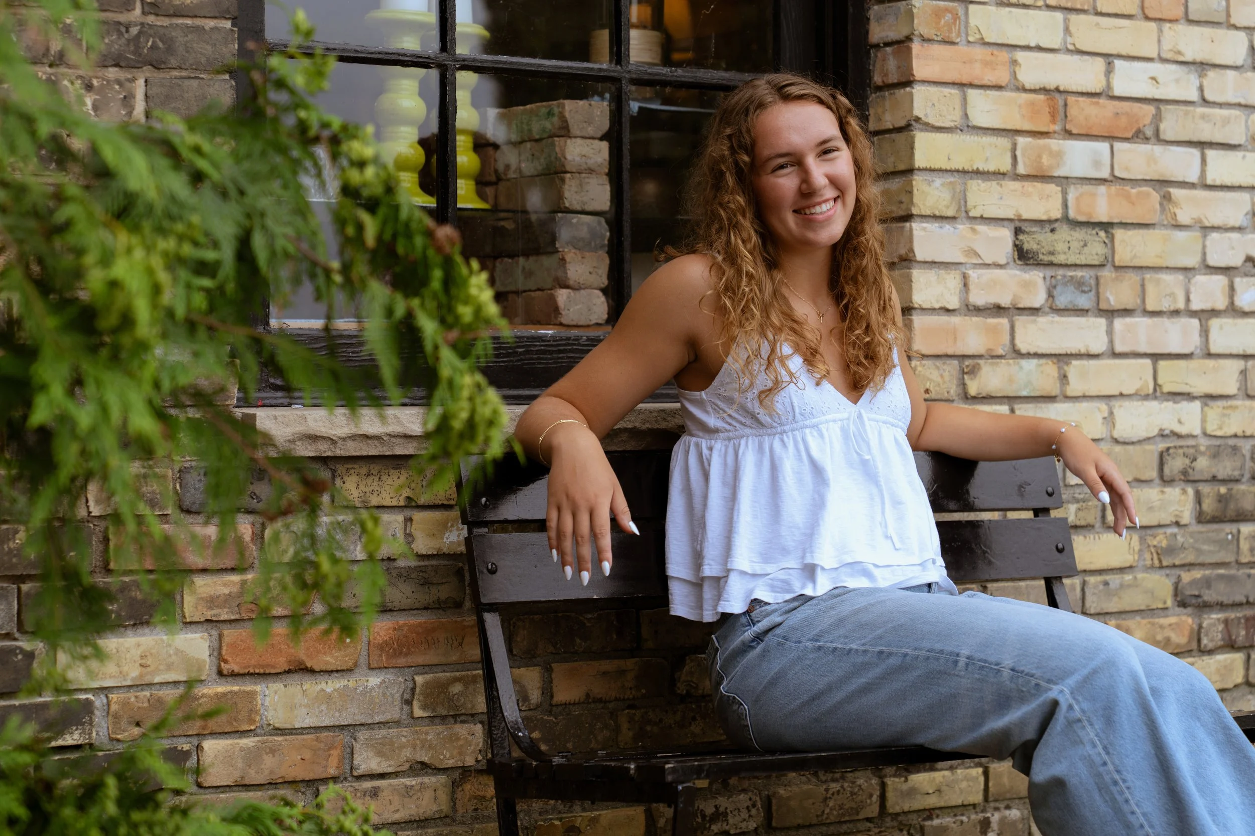 Emily_Kushion_Senior_2026_01463.jpg
