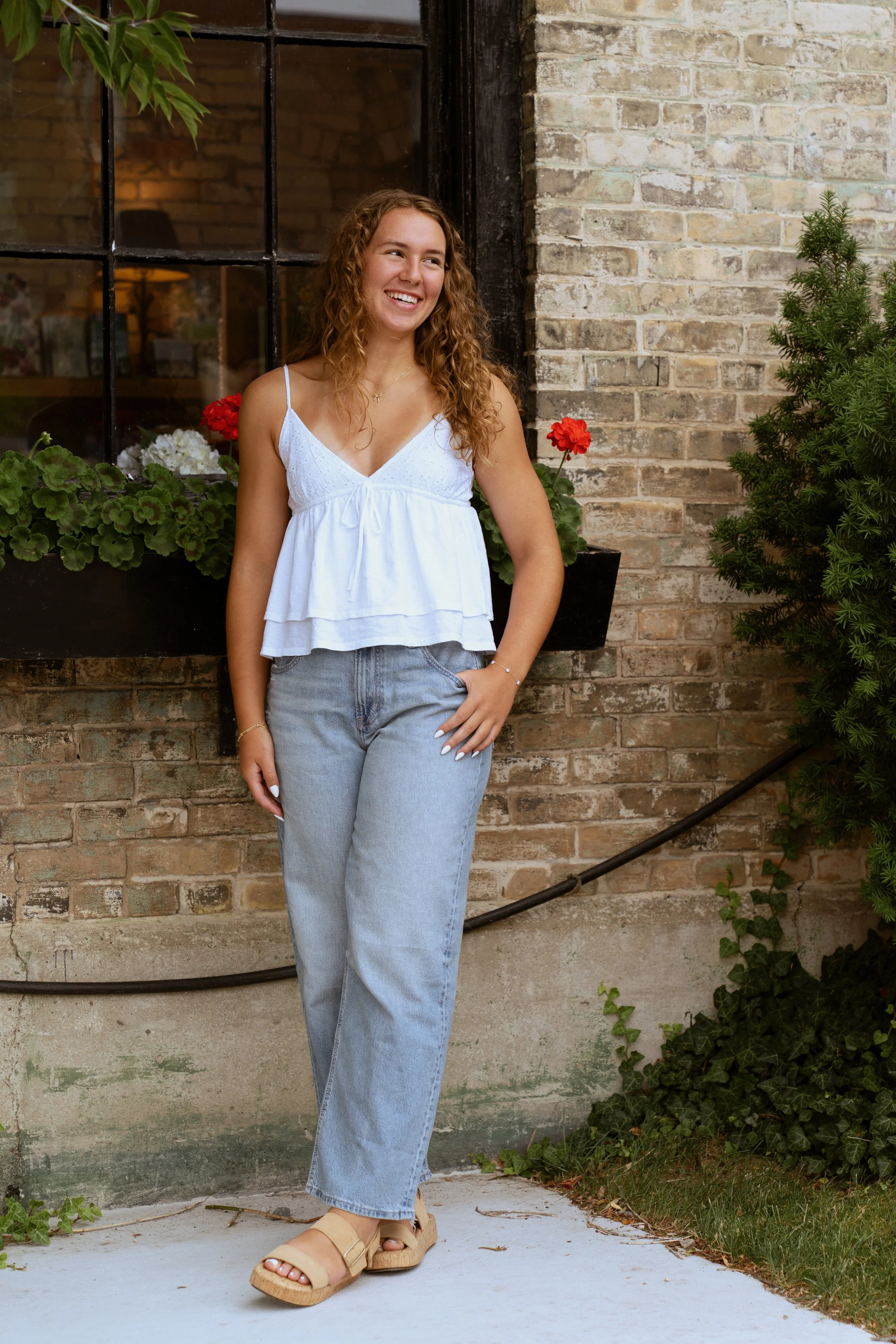 Emily_Kushion_Senior_2026_01276.jpg
