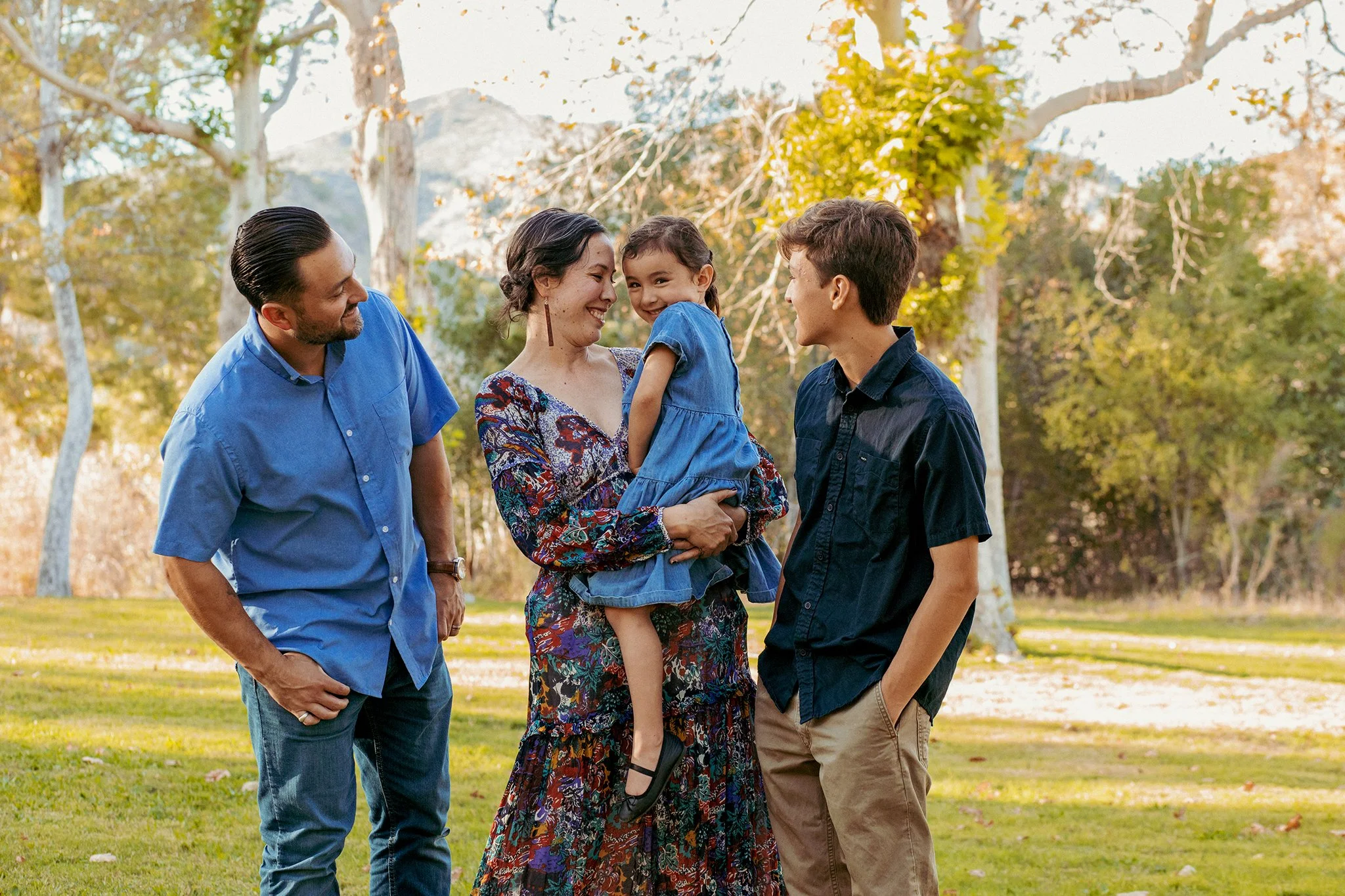 WEB The Lara Family_2594.jpg