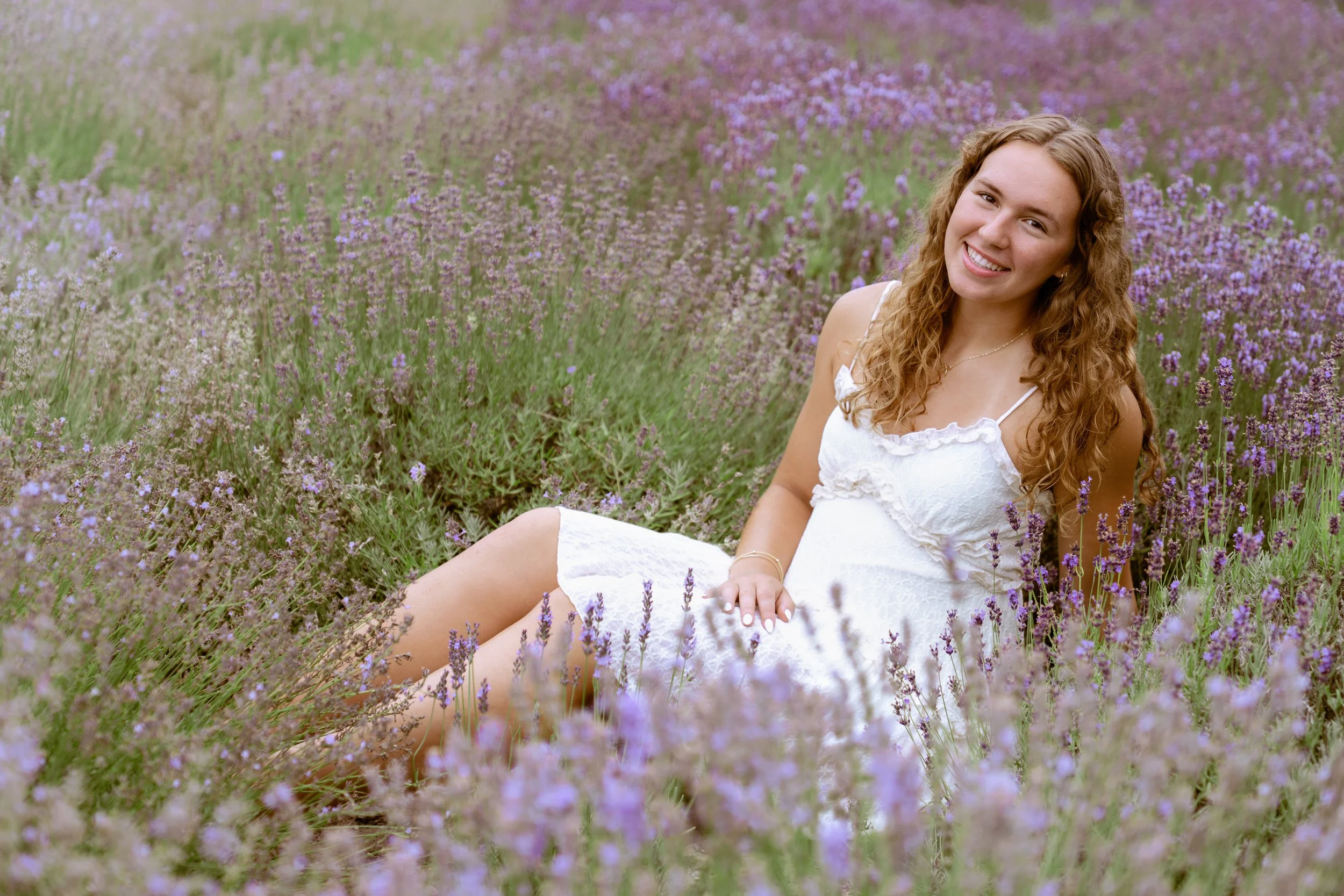 Emily_Kushion_Senior_2026_02146.jpg