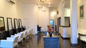 SALON V 10 EAST 8th STREET