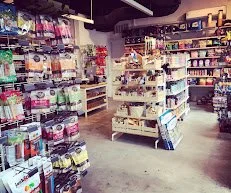 PETS SQUARE 504 WEST 42nd STREET