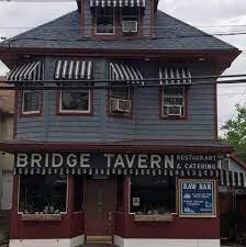 LACEY'S BRIDGE TAVERN 76 INNIS STREET