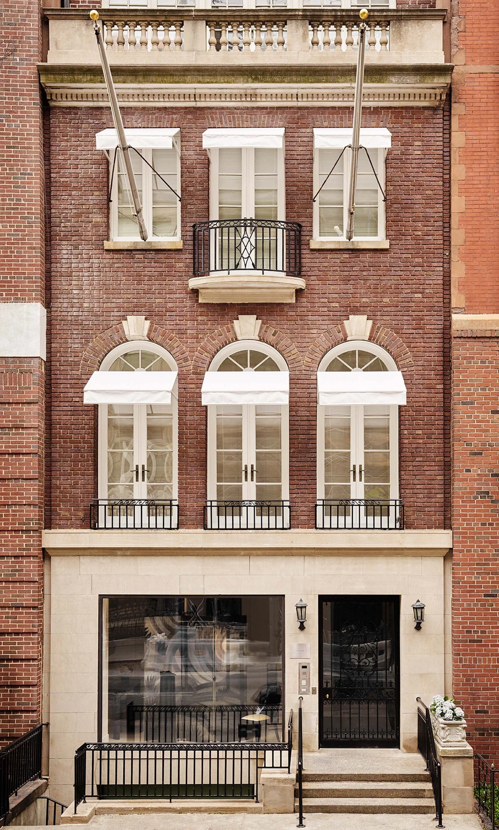 THE ROW 17 EAST 71st STREET