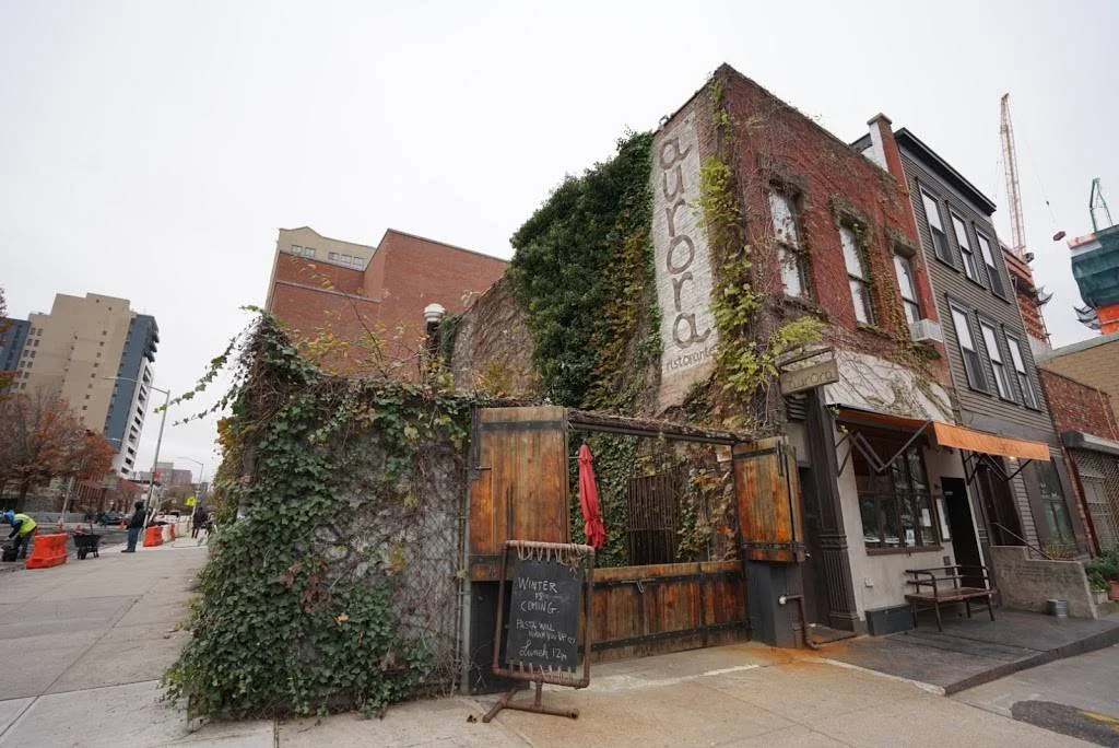 AURORA 70 GRAND STREET