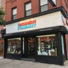 THE MODERN CHEMIST 191 4th AVENUE