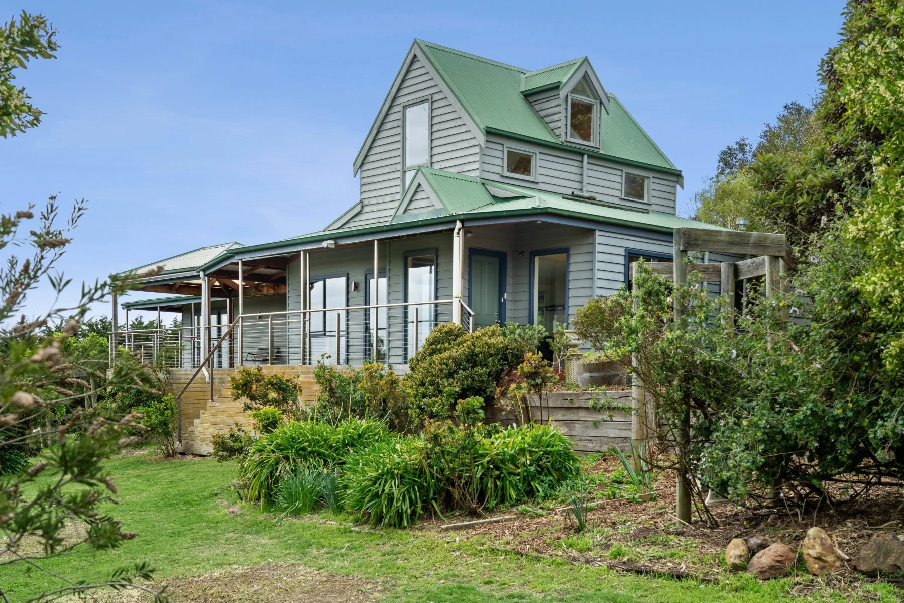 77_Sheltons_Rd_215.jpg