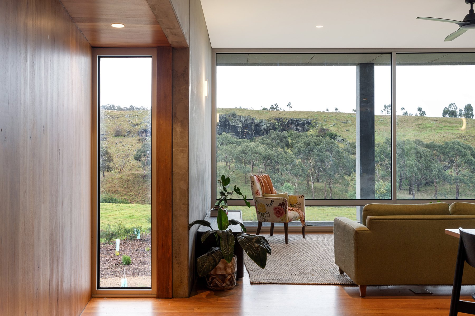 391Joyces-19.jpg