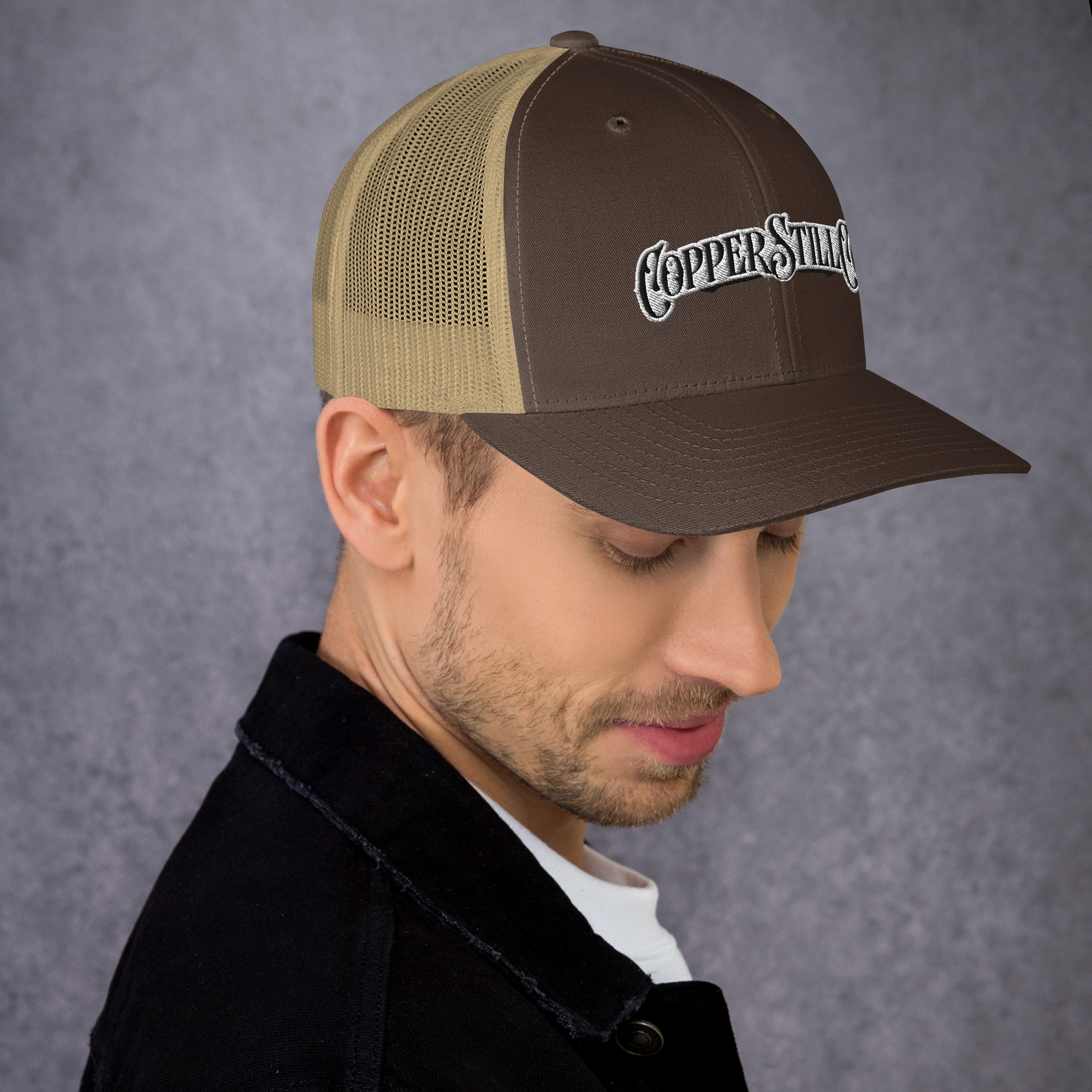 retro-trucker-hat-brown-khaki-right-6a3ec0532425a.png