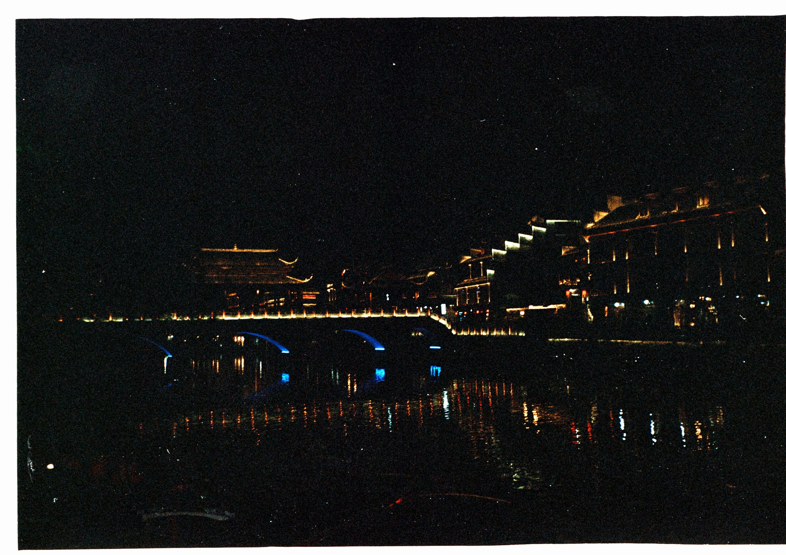Night lights in Fenghuang