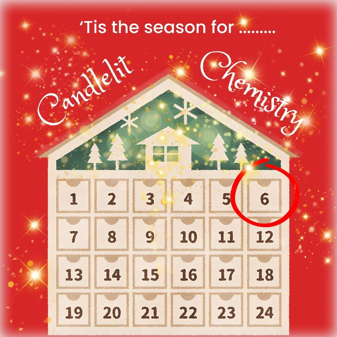 ⭐️🎄🎄As you are getting ready for Christmas, why not make some beautiful shimmering star decorations?⭐️🎄🎄

Here is a method for you:

⭐️ Boil 500ml of water and gradually add 100g of Borax powder until fully dissolved.

⭐ Wrap a pipe cleaner aroun