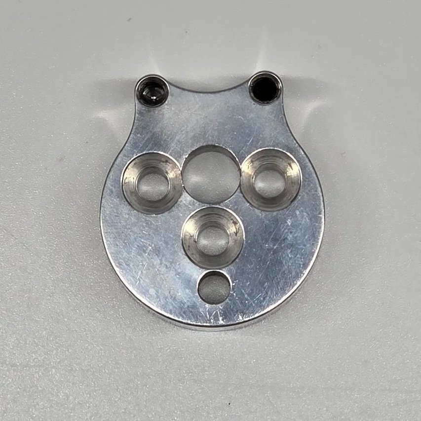 CCM - Used quad round plate silver