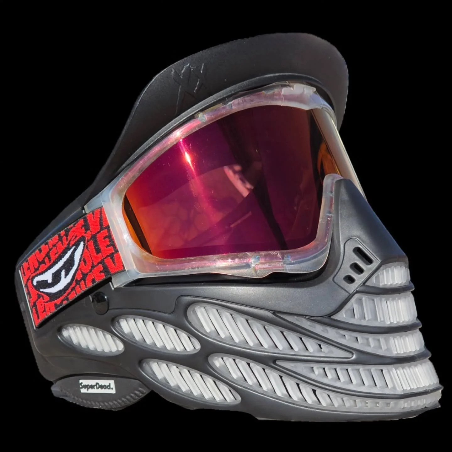 Time for a new build, I finally got to play some paintball today. 

GI clear F8 bottoms 
GI clear frames
GI red chromatic lens 
@violence.mpv mask strap
@superdead_paintball duckbill visor
@superdead_paintball F8 black ears