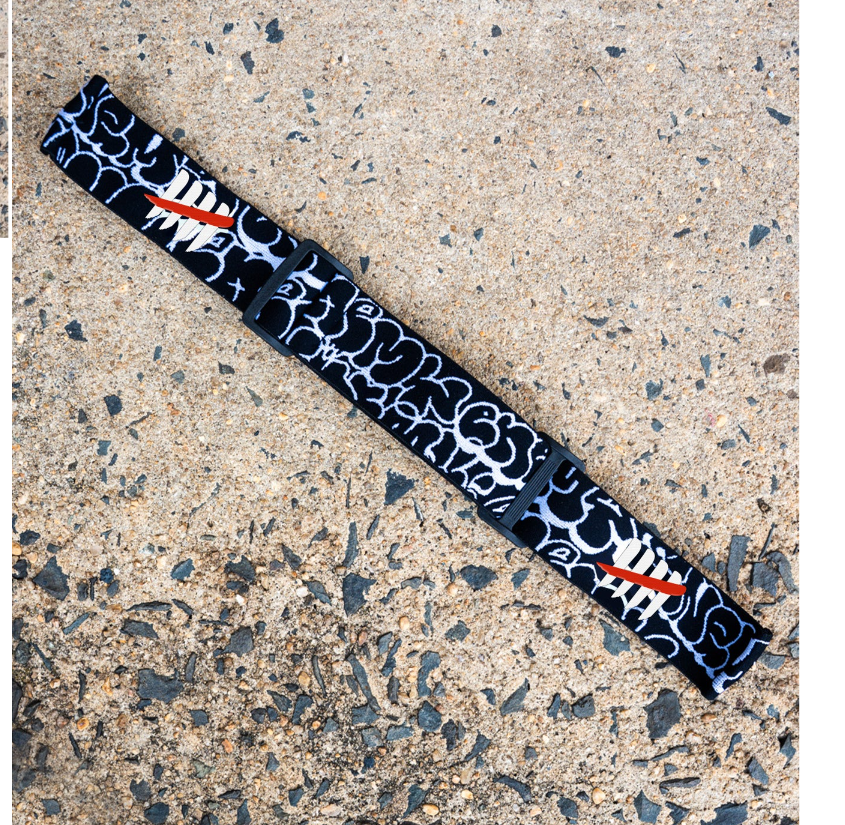 EOTS graphity mask strap.png