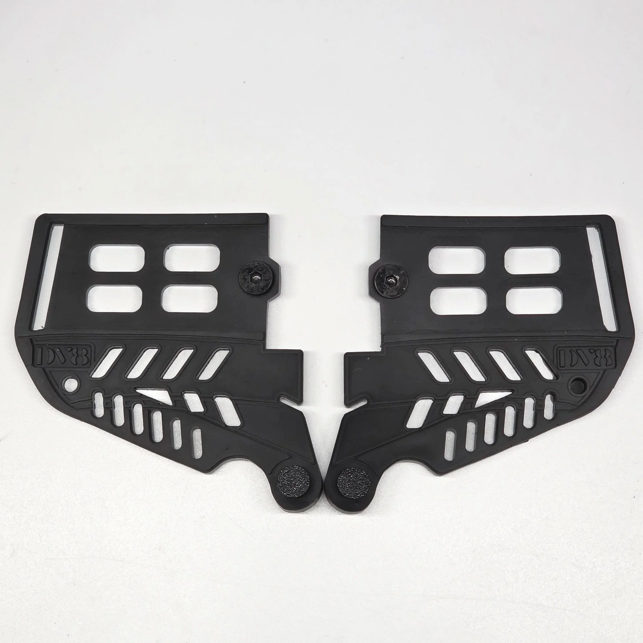 DV8 - Used Notch Ears: Black + 3d Plugs