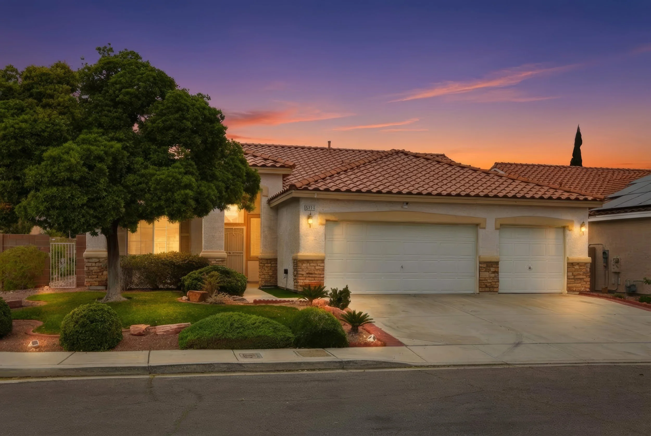 5871 Lost Valley Ave., Las Vegas, NV 89113