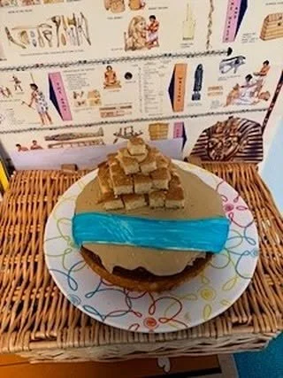 (Part 1) In history this term, Year 3/4 have been learning all about the Ancient Egyptians. We have been blown away by all the creative projects the children have brought in to share. Thank you so much for all your hard work, engagement and support a