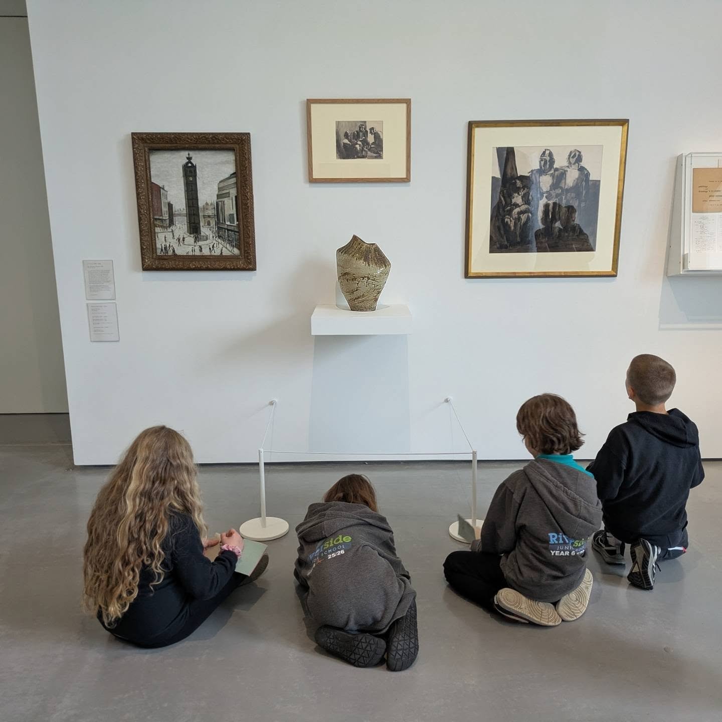 Merlins and Kestrels enjoyed their trip to the Hepworth art gallery. They have learnt all about Barbara Hepworth's sculptures and compared different forms of sculpture. They even had a go at practising some of the sketching techniques they have been 