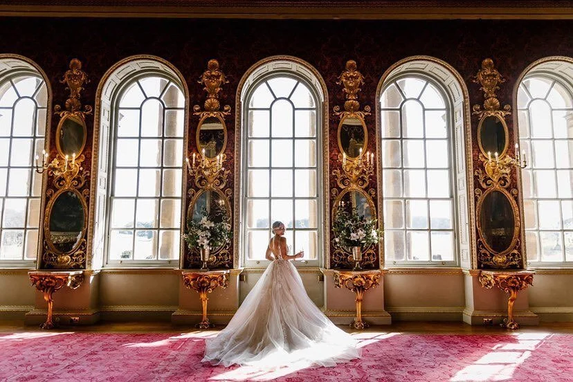 Wow no words! 🌟💫😮
Lotties wedding day at holkham hall 
Photographed by @kathyashdownphotography 
Makeup by me working on behalf of @amanda_steed_makeup 🌟
