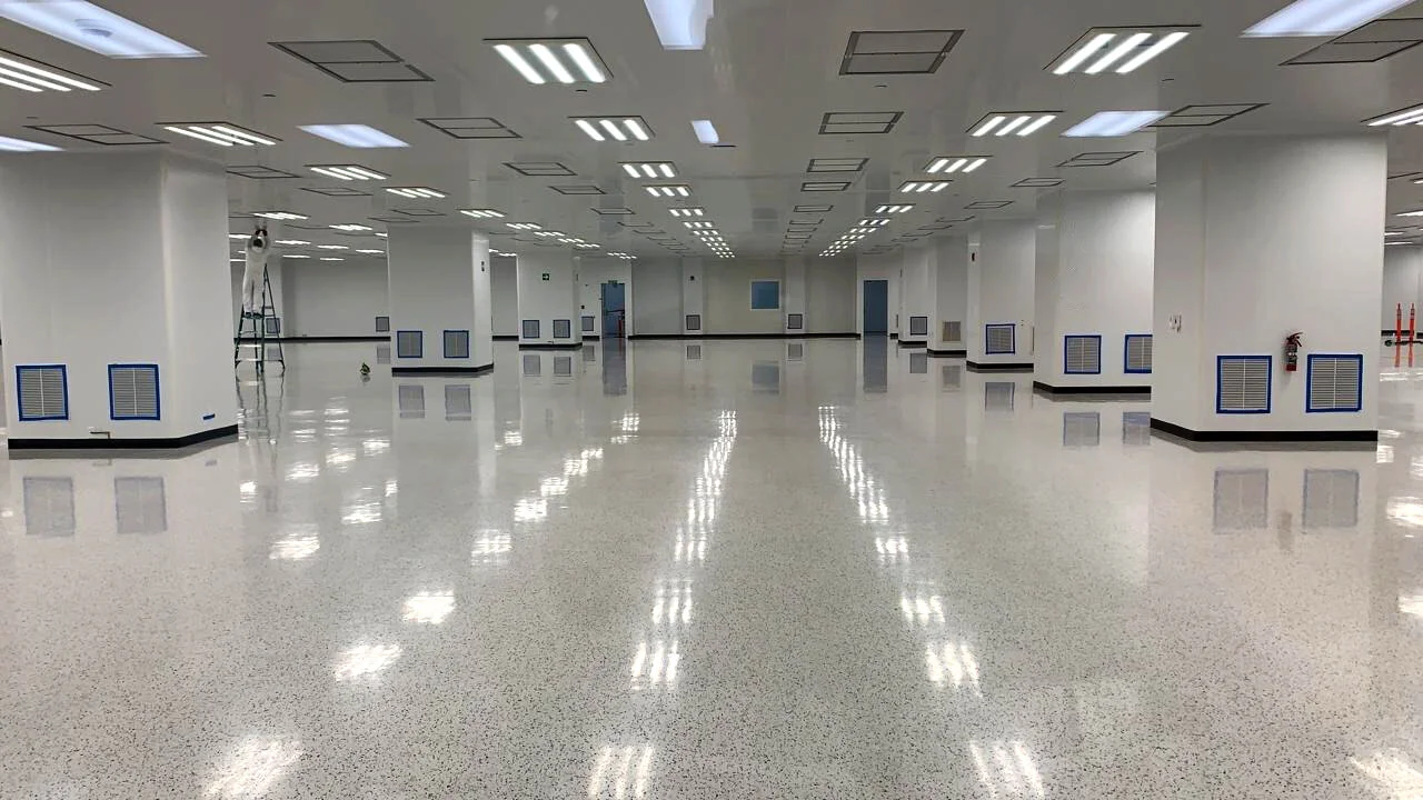 ....Cuarto limpio de industria médica ubicada en zona franca .. Clean room for the medical industry located in the free zone ....