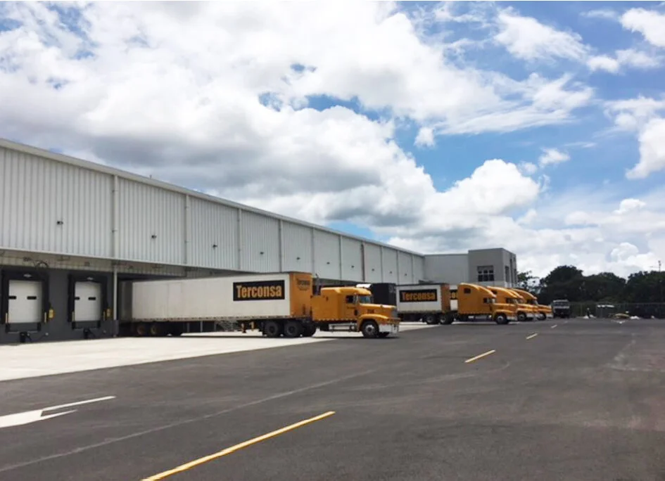 ....Centro de Distribución de mercadería para cadena de Supermercados, ubicado en zona franca de Alajuela .. Merchandise Distribution Center for a Supermarket chain, located in the free zone of Alajuela ....