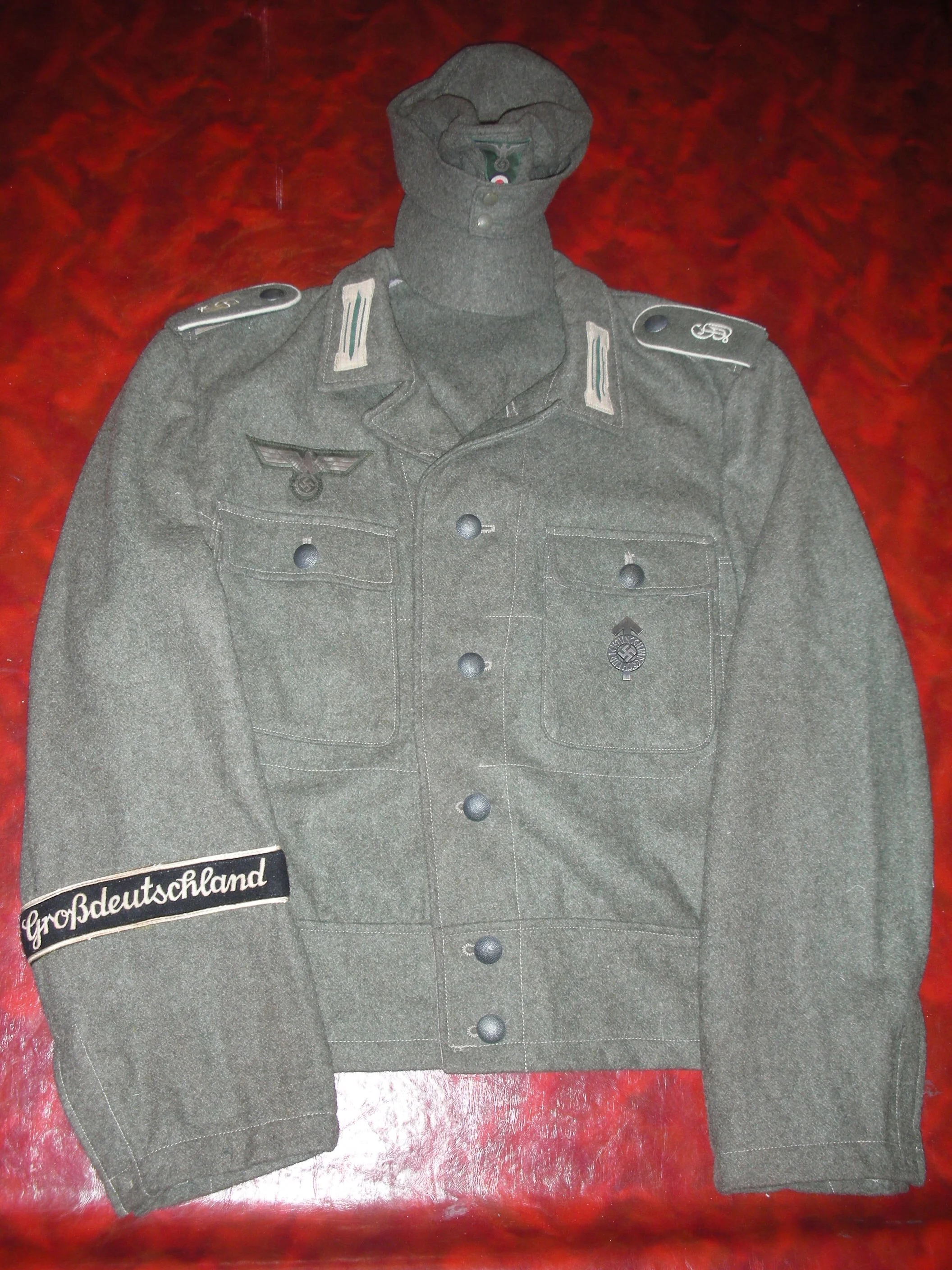 HA. GD.Gren.Rgt. M44 Jacket (1).JPG