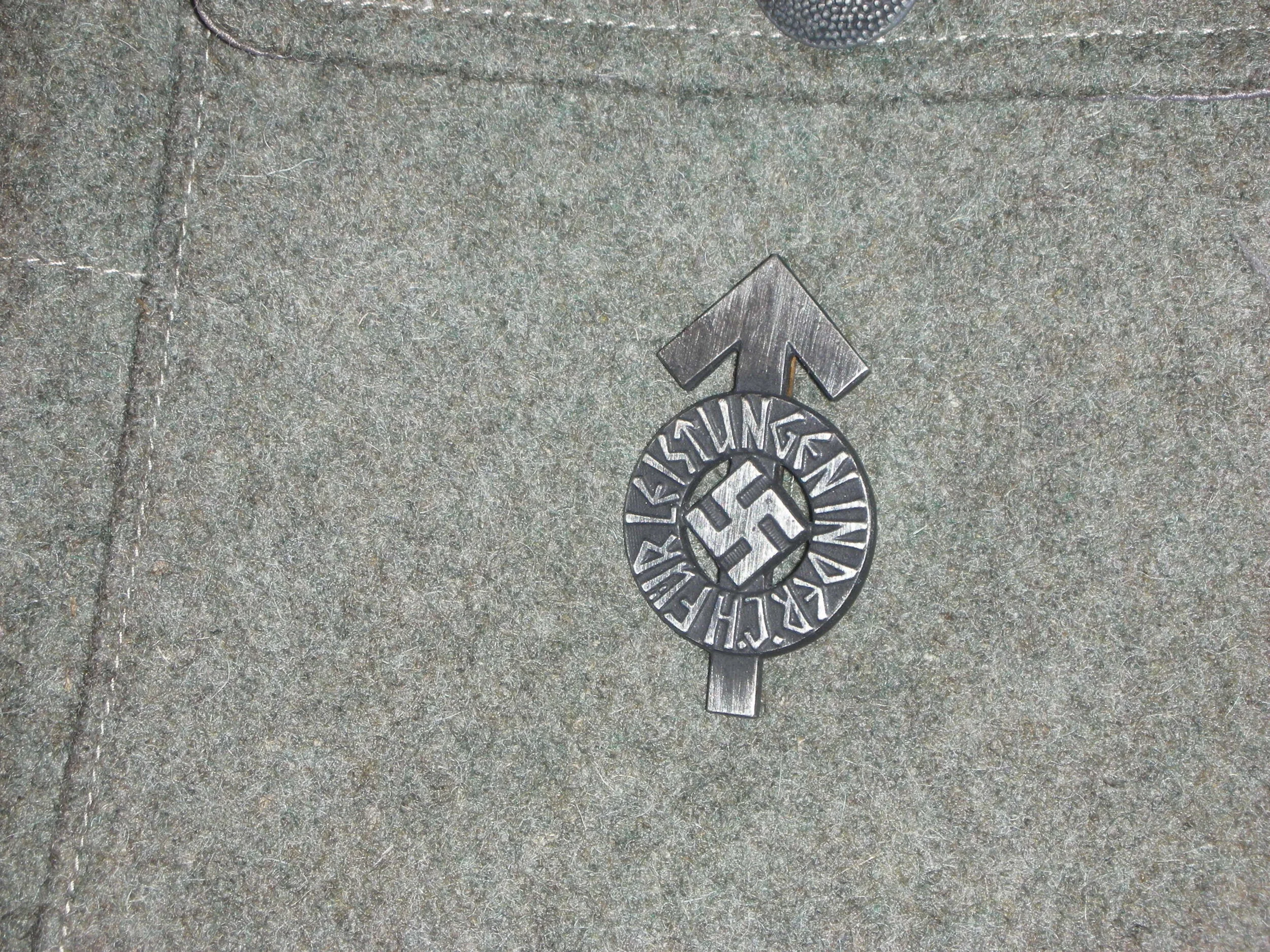 HA. GD.Gren.Rgt. M44 Jacket (7).JPG