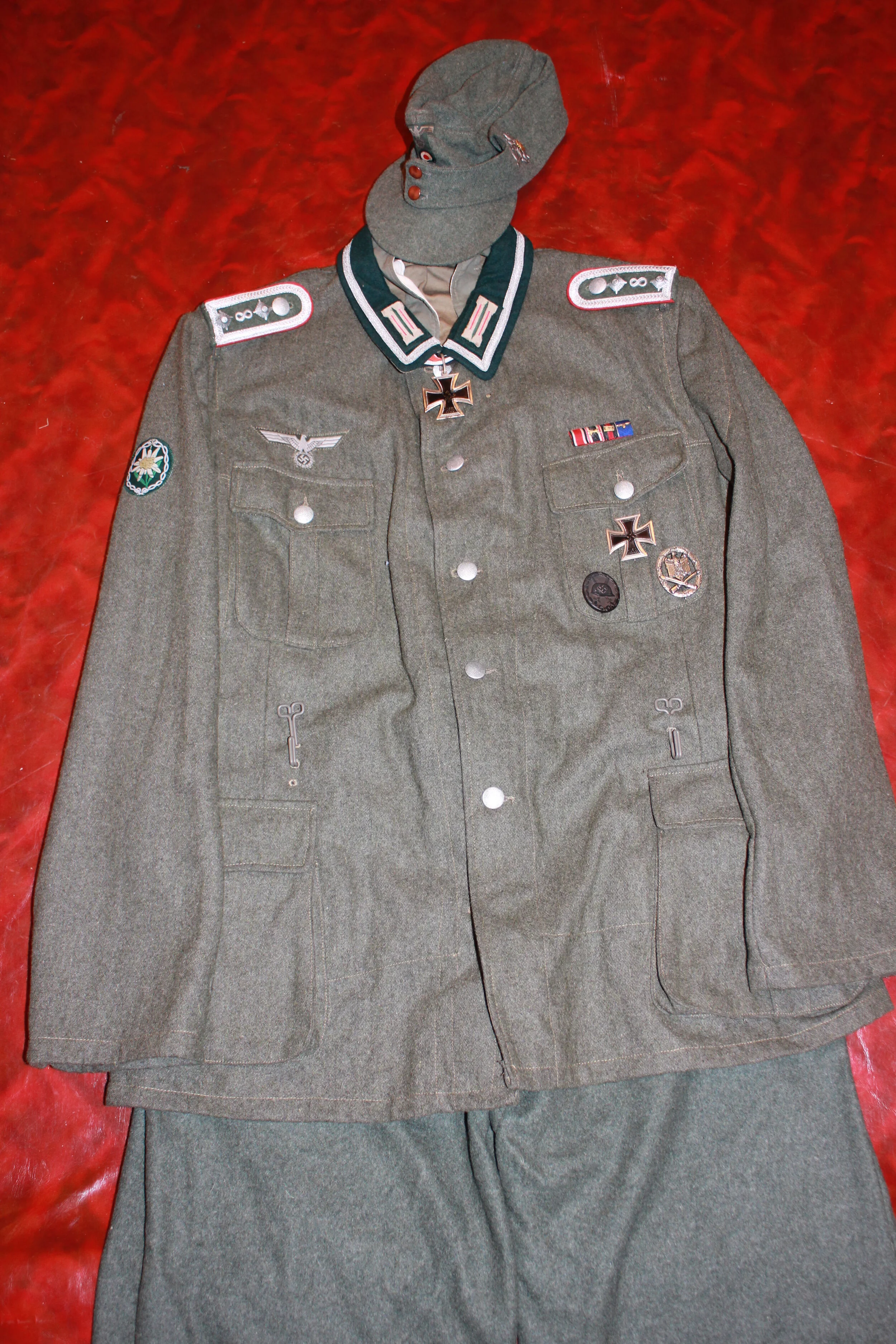 WIHLEM BURGEL GIBIRG. ARTILLERY RGT.8 (96).JPG