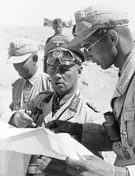 460px-Rommel_with_his_aides (2).jpg