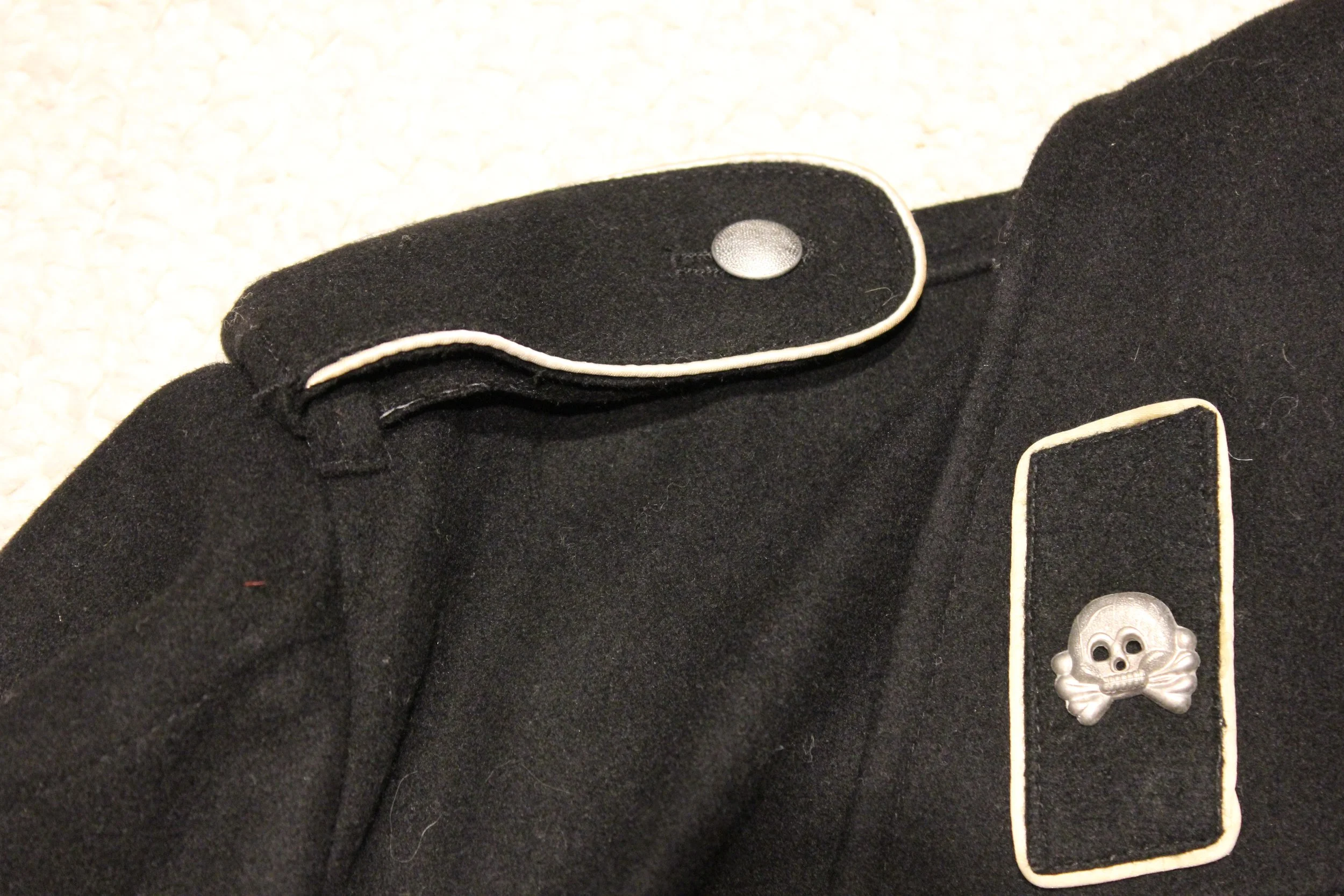 HG.Pz..Div. Early Black Uni. Private (5).JPG