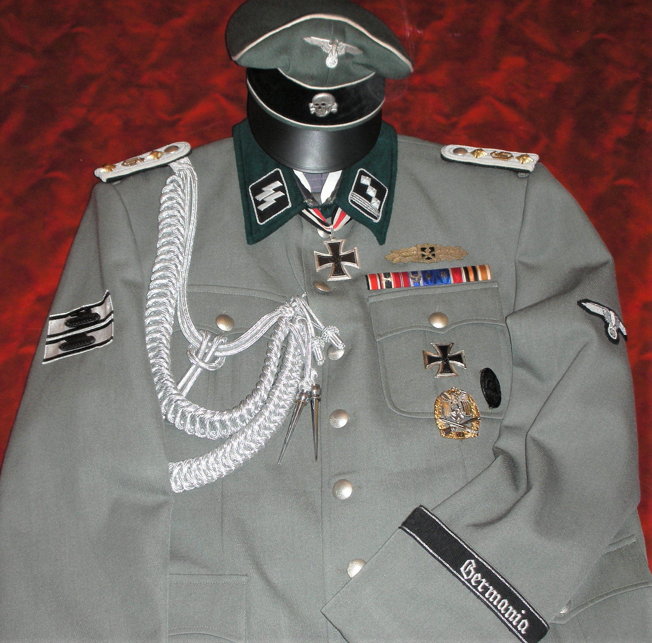 SS. Germania Div. Officer Dress Uniform (38).JPG
