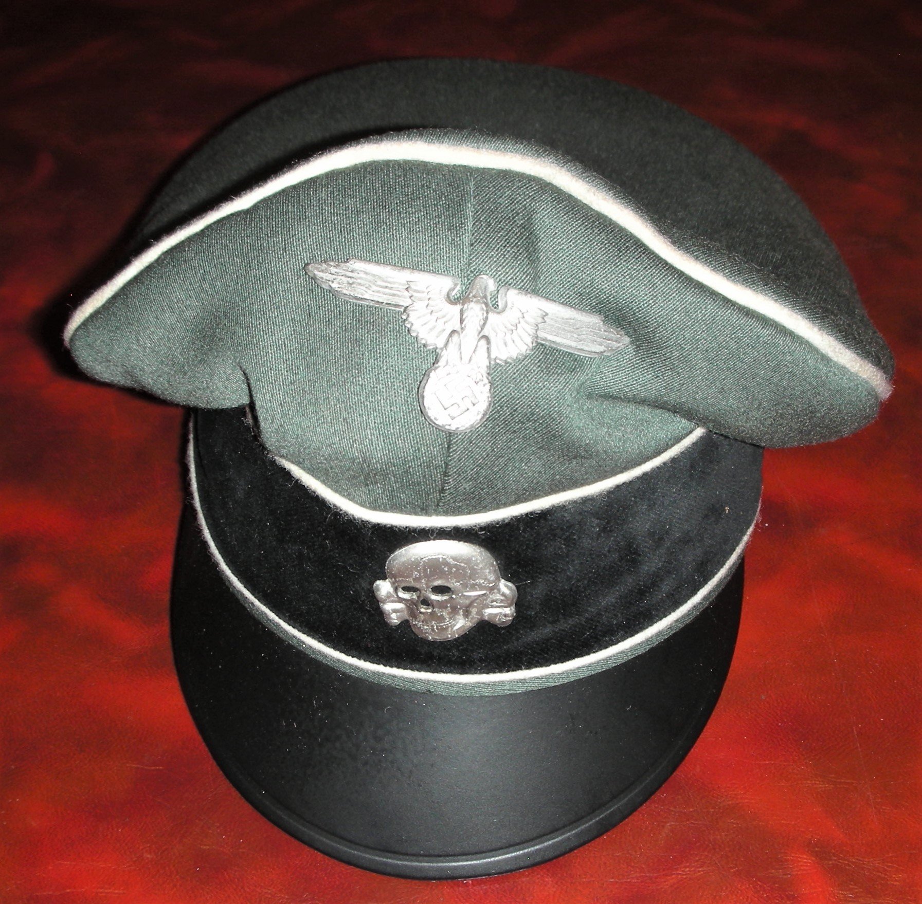 SS. Germania Div. Officer Dress Uniform (43).JPG