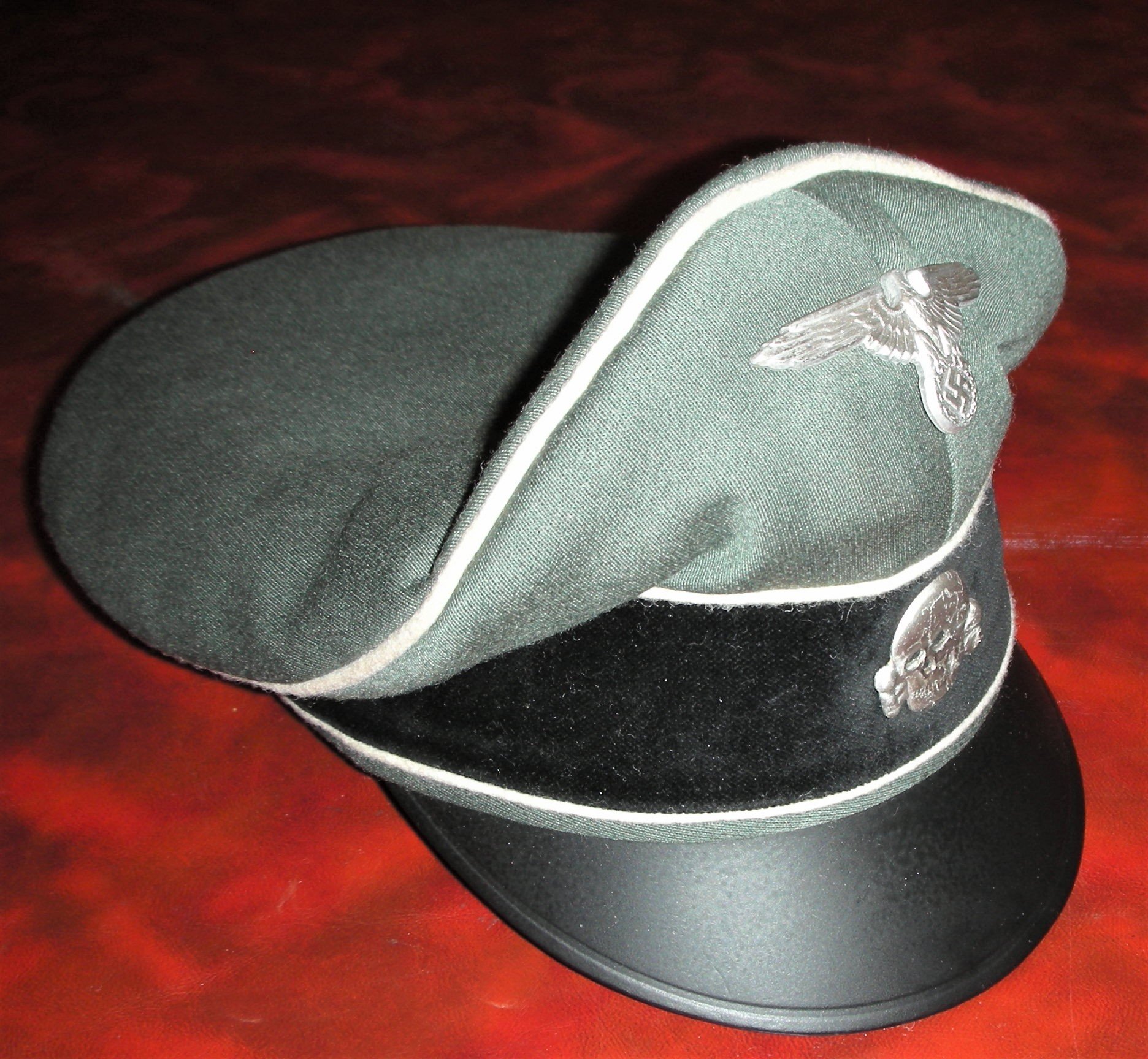 SS. Germania Div. Officer Dress Uniform (44).JPG