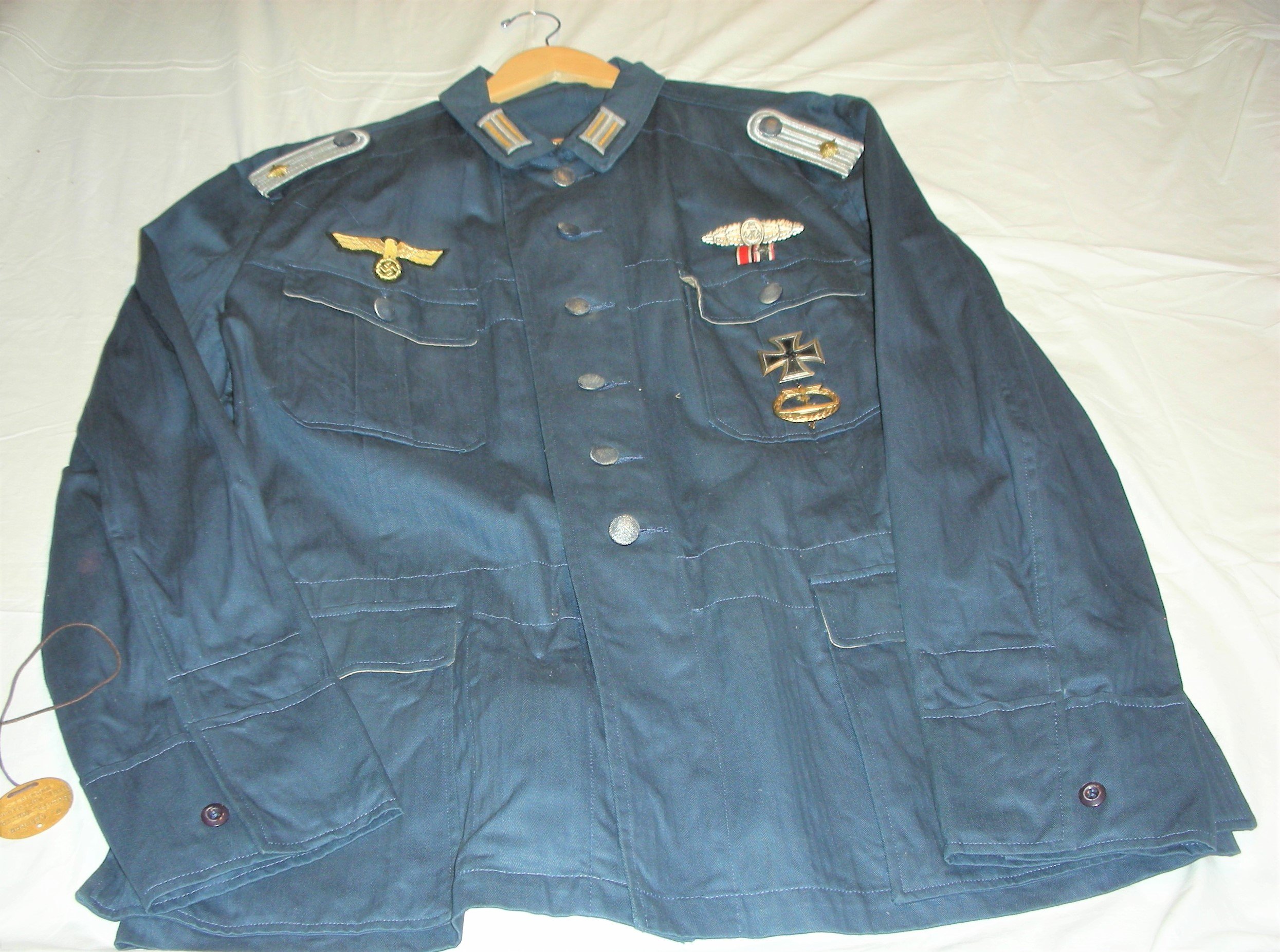 Kriegsmarine .Inf.Btln. Kpt.Lt. ex-U-boot Officer (125).JPG