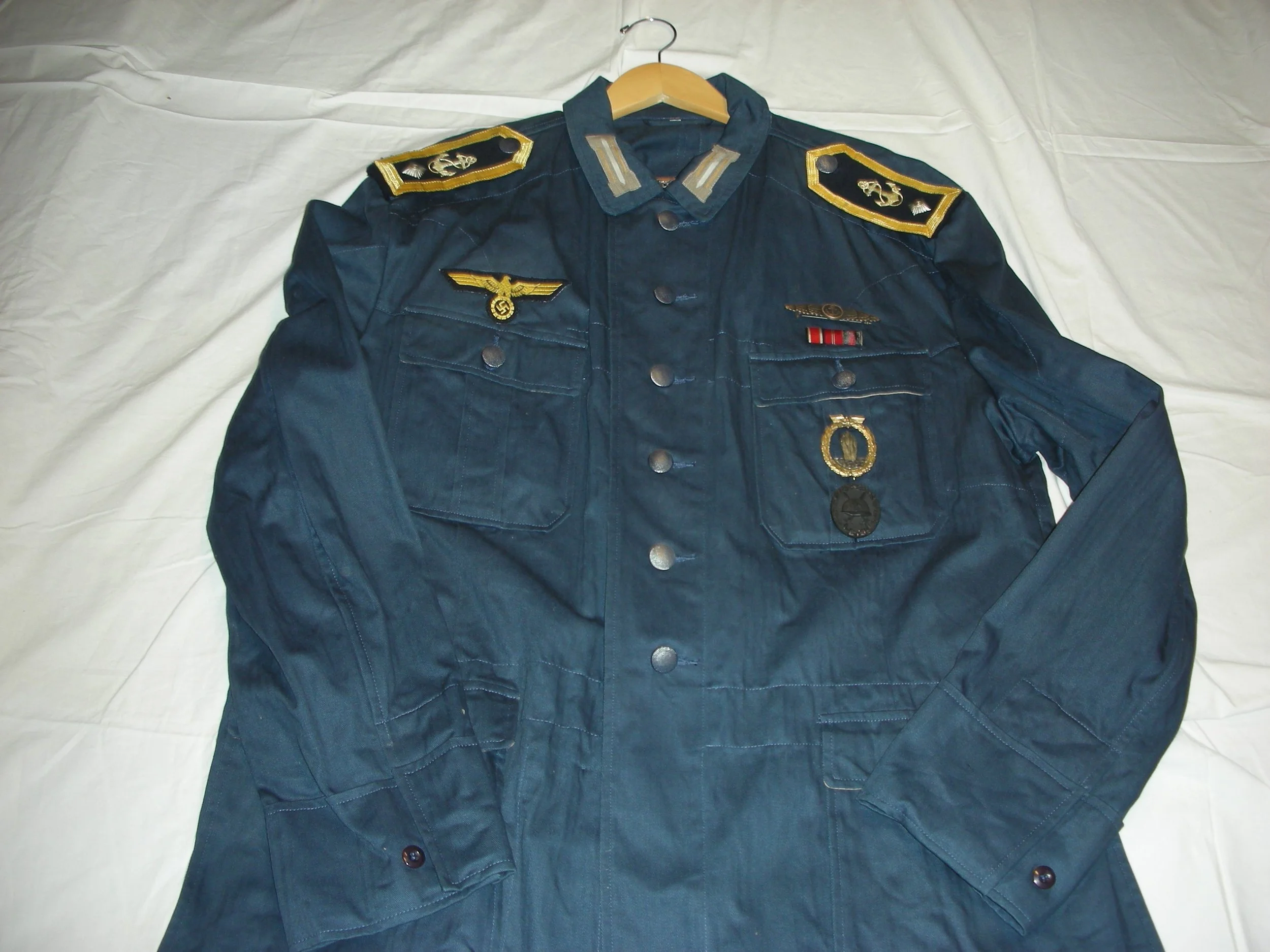 Kriegsmarine .Inf.Btln. Kpt.Lt. ex-U-boot Officer (38).JPG