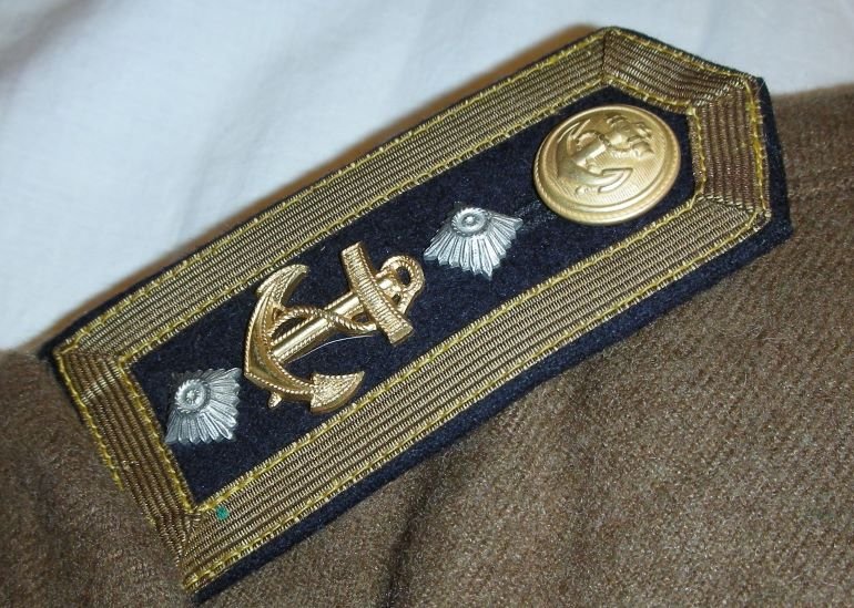 British uniform stock, used for KM (35).JPG