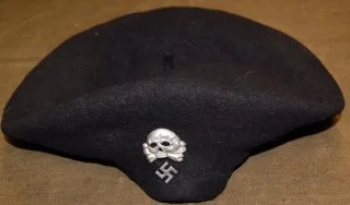 WWIIcollectonsaleUSMC0001.JPG