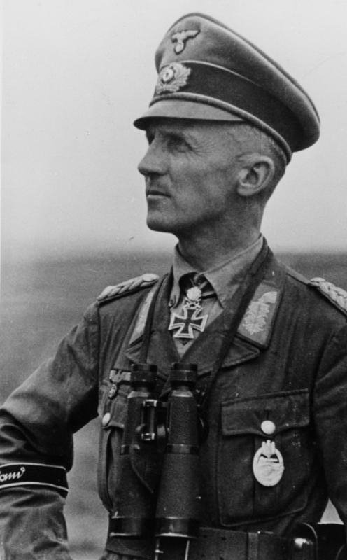 Bundesarchiv_Bild_146-1976-143-21,_Hasso_von_Manteuffel.jpg