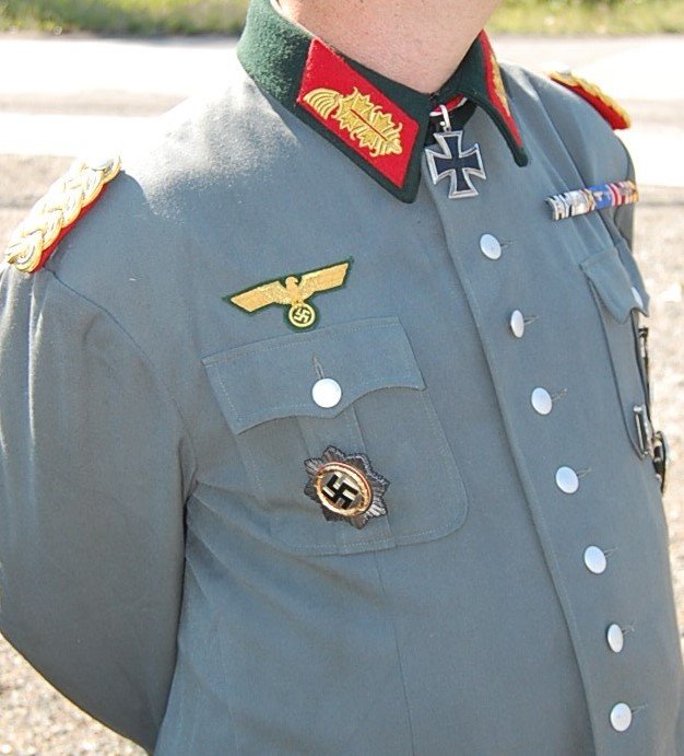 HA. General Brg. walking out uniform (39).JPG