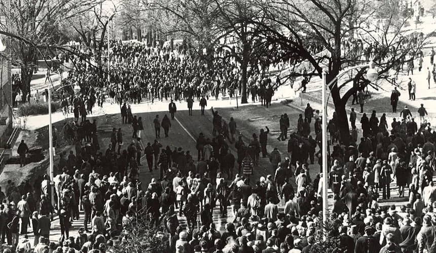 students-for-a-democratic-society-3.jpg