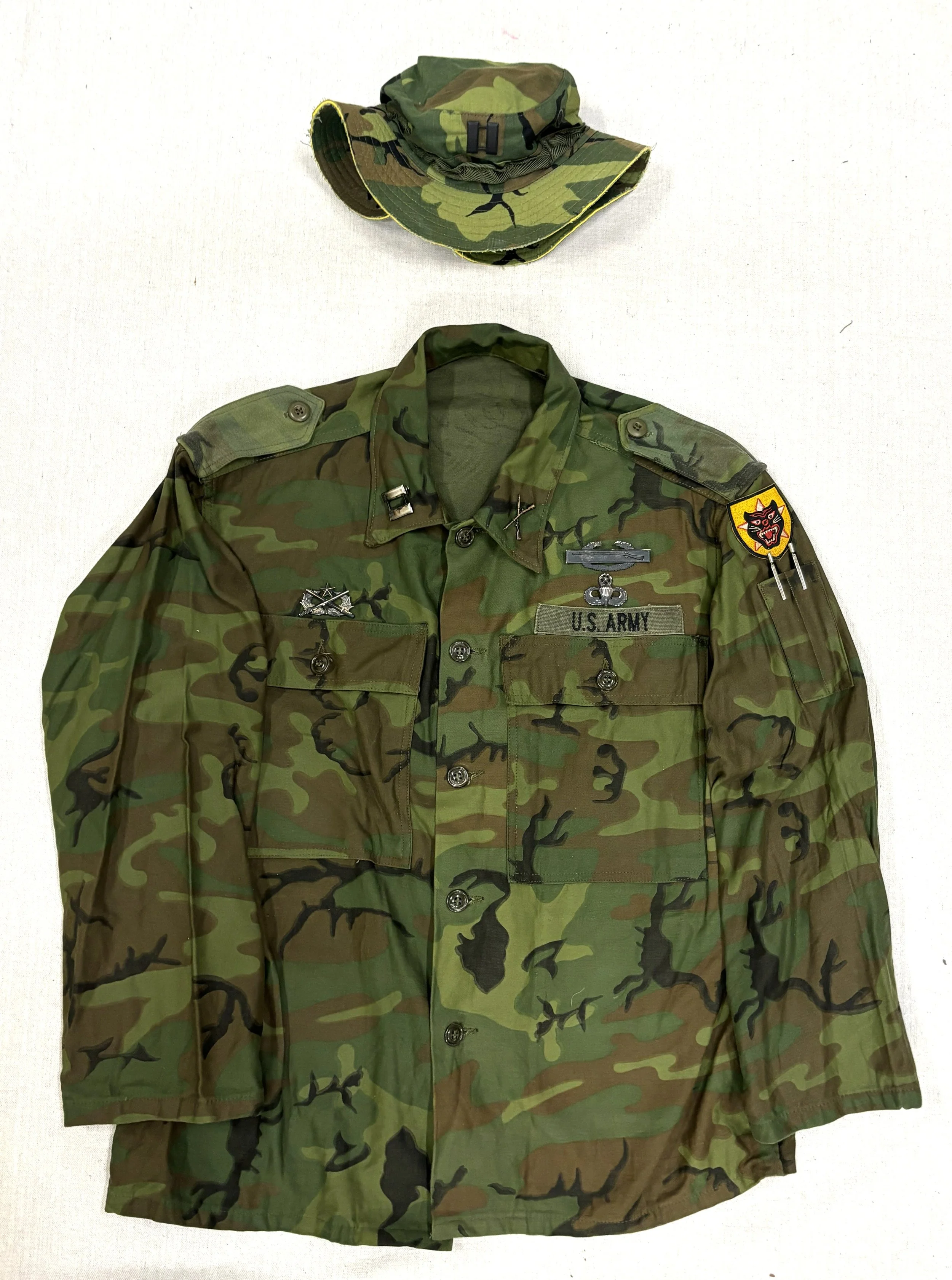 Advisor-Captain 'No Name' woodland camo, subdued.jpg