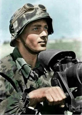 Stabswache de Euros Keyser.jpg