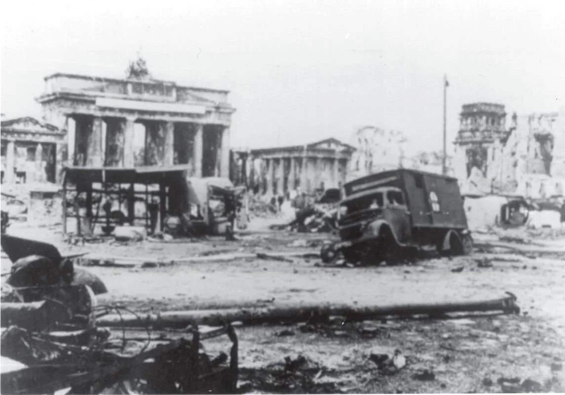 berlin brandenburg Gate.jpg