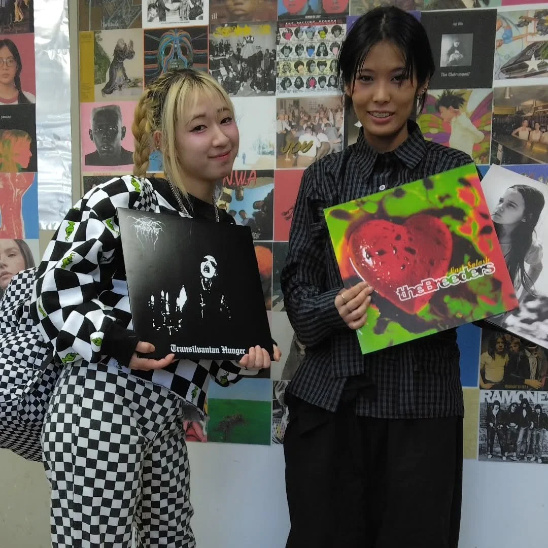 * Darkthrone &minus; Transilvanian Hunger (1994)

Breeders &ndash; Last Splash (1993)

Dinosaur Jr. &ndash; Green Mind (1991)