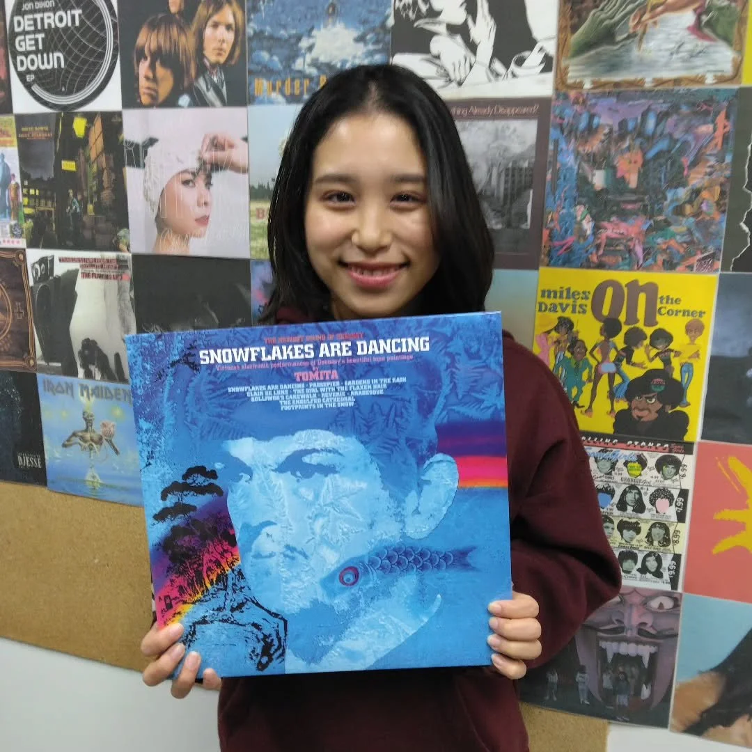 * Isao Tomita &ndash; Snowflakes Are Dancing (1974)