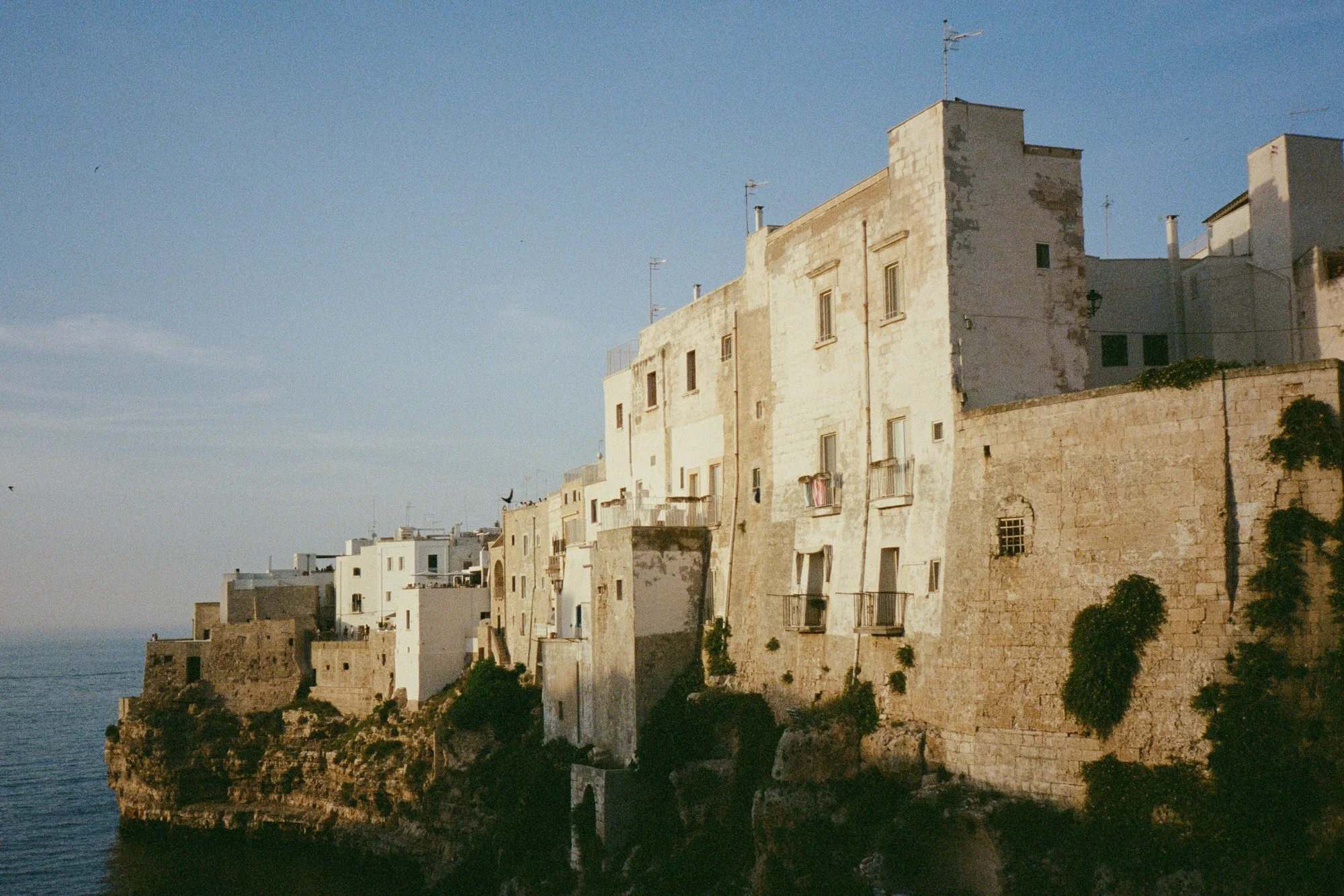 Italy Cliff-1.jpg