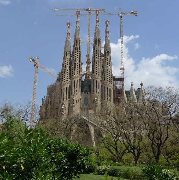 🌳 Ep. 237: Sagrada Familia – Top 6 Facts Memory Mnemonic