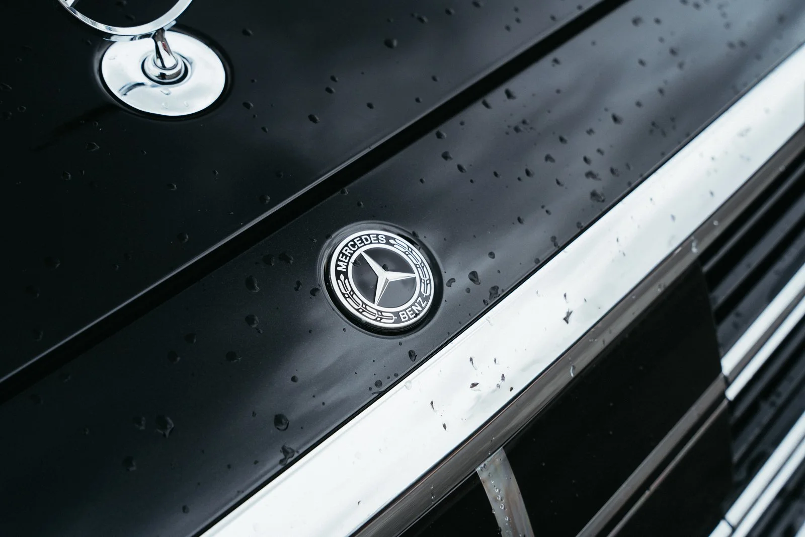 ScenicRush-Rentals-YVR-Mercedes-S580-15 .jpg