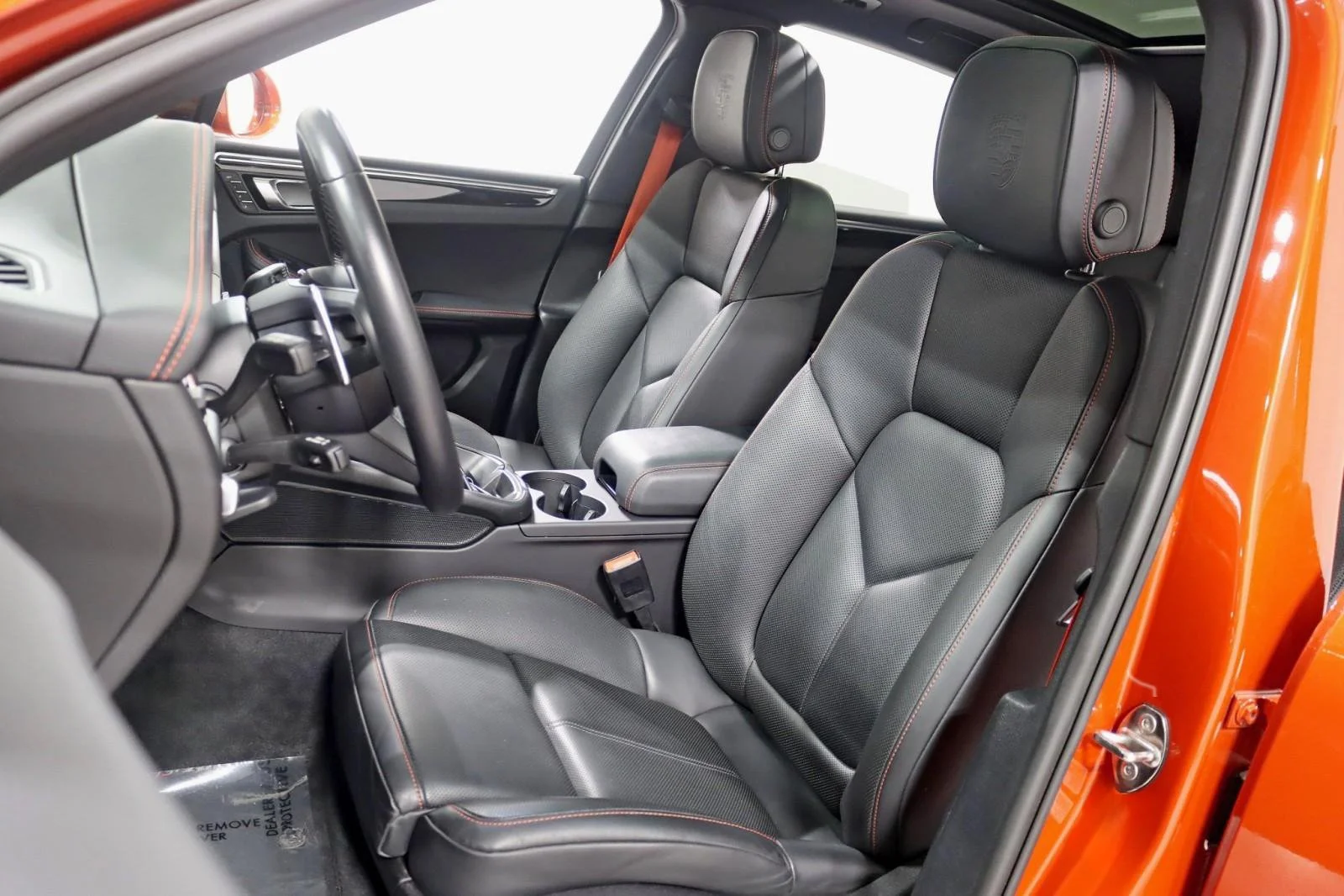 Zerosa-Luxury-Car-Rental-YVR-Porsche-Macan7e.jpg