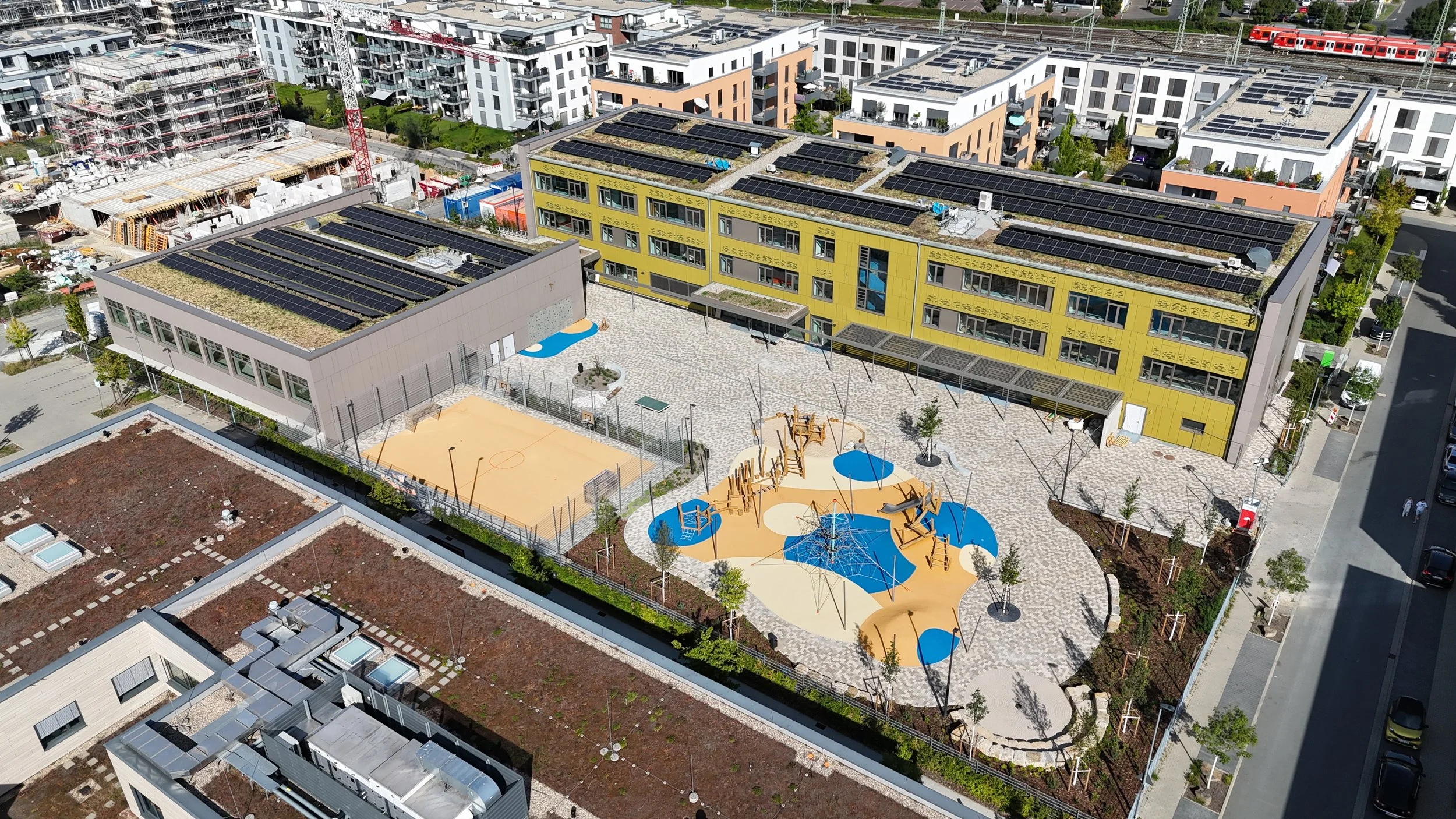 „Bad Vilbel profitiert enorm vom größten Schulbauprogramm in der Geschichte des Wetteraukreises“